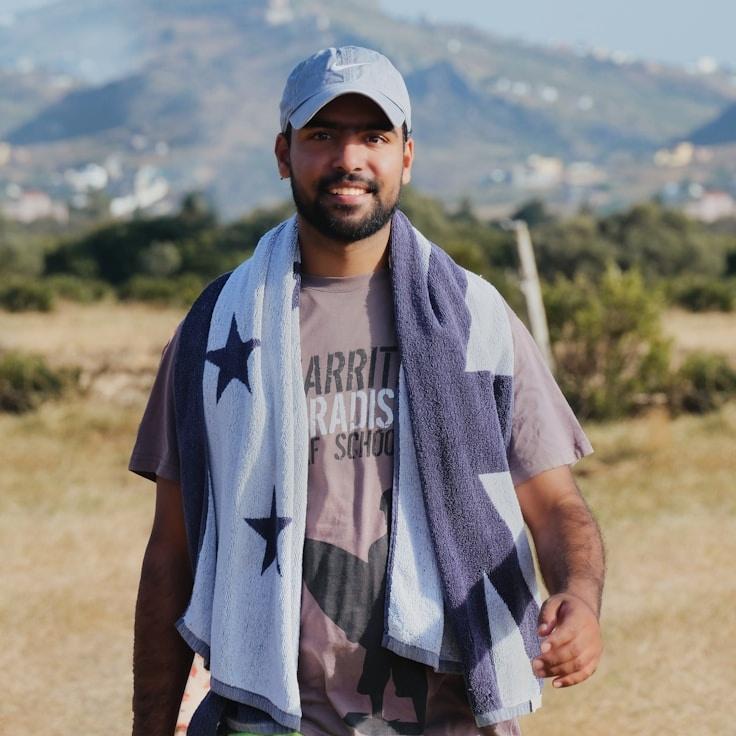 Jordan Lee, Client Relations Director, discussing corporate gifting strategy with business clients